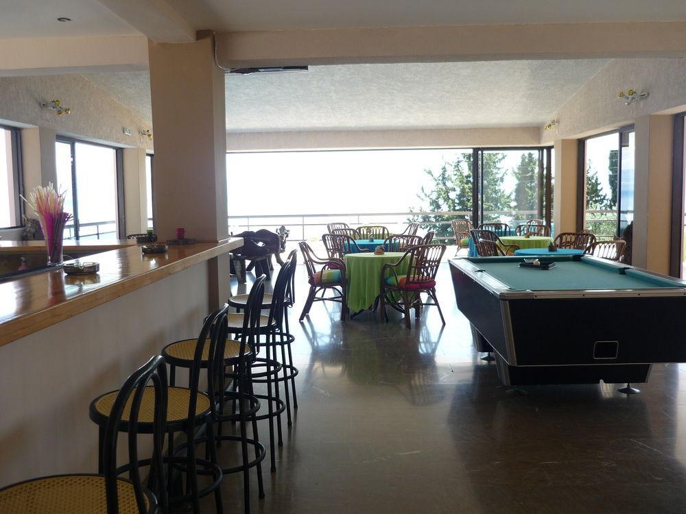 Karina Hotel Benitses  Exterior photo