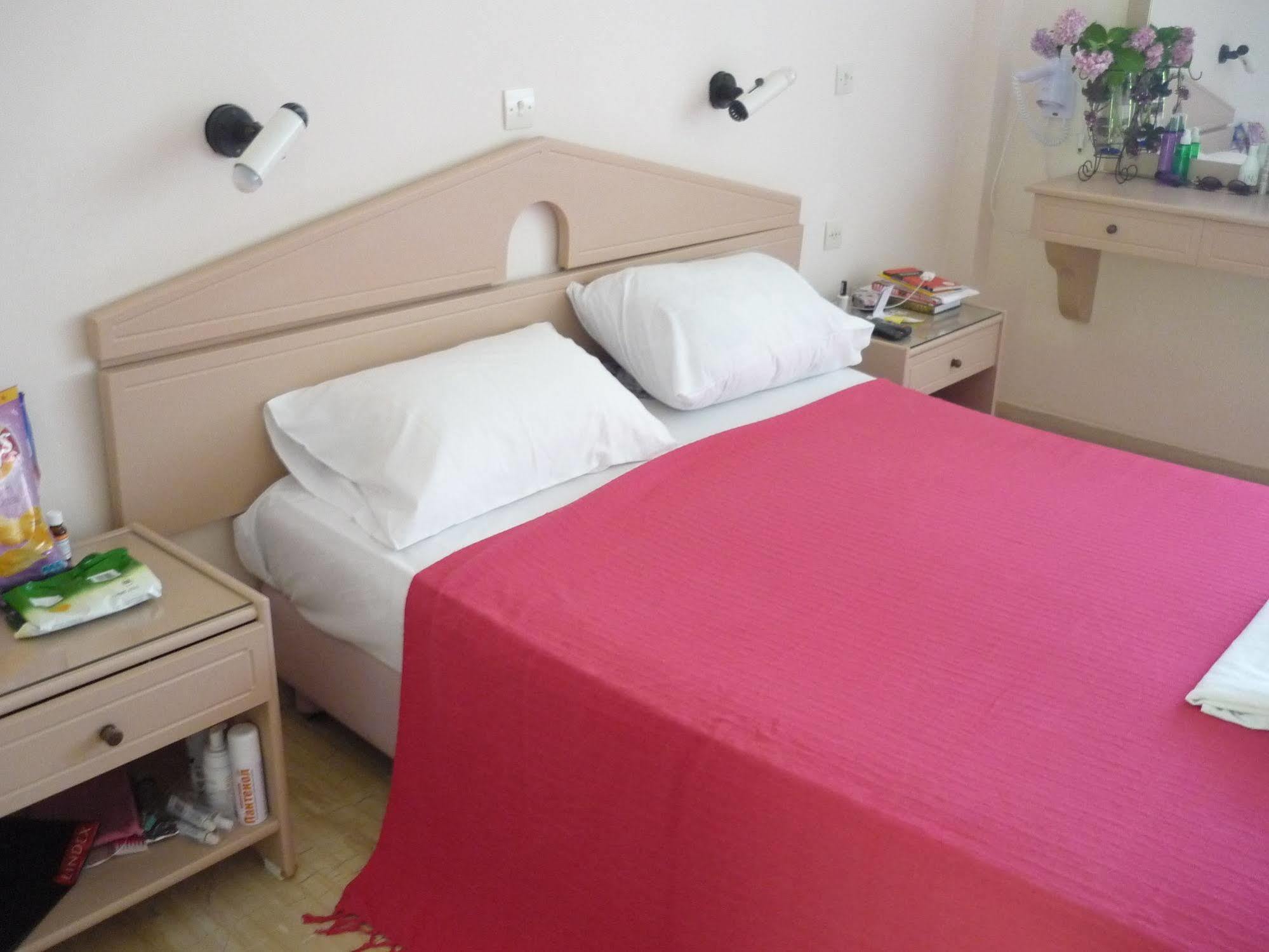 Karina Hotel Benitses  Exterior photo