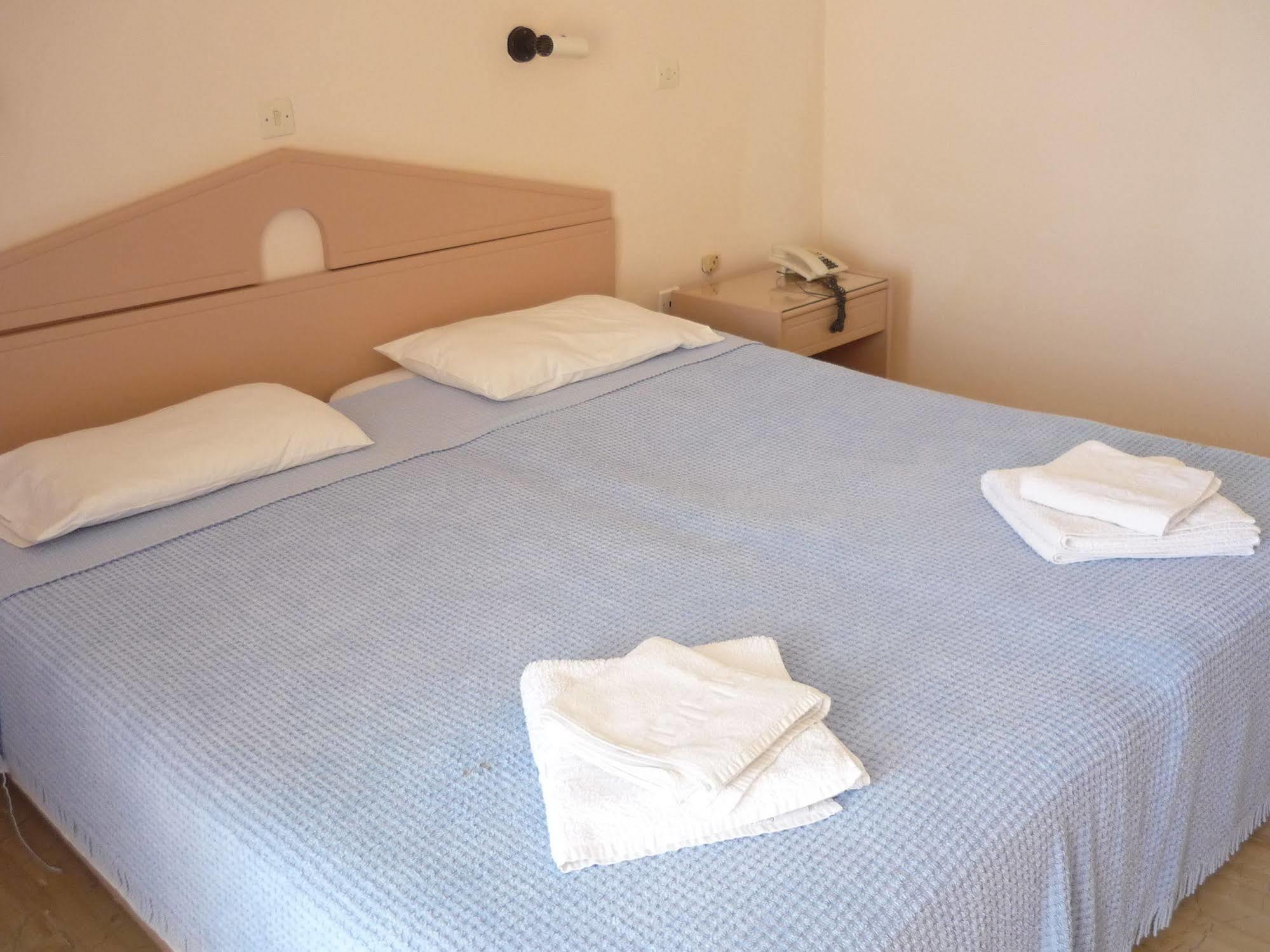 Karina Hotel Benitses  Exterior photo